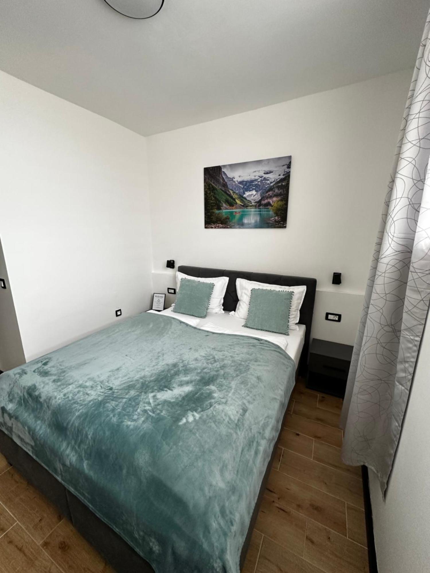 Crolivia Apartments Near Arena, Center Of PUY מראה חיצוני תמונה