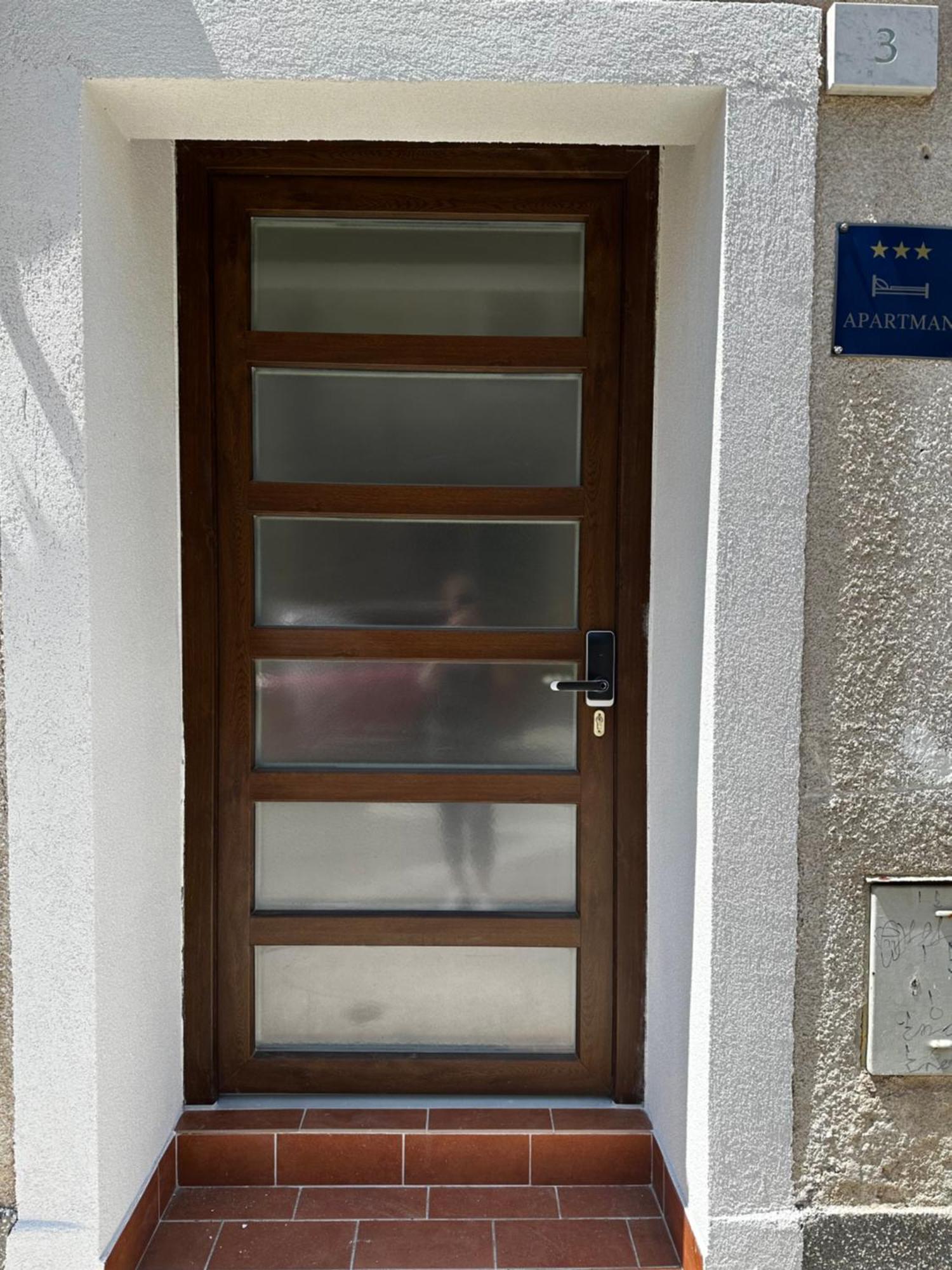 Crolivia Apartments Near Arena, Center Of PUY מראה חיצוני תמונה